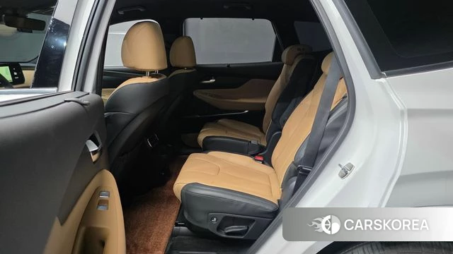 Hyundai The New Santa Fe 2023 Белый из Кореи, фото 3