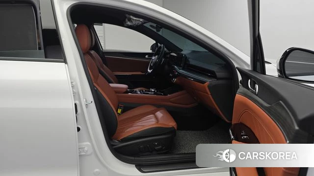 Kia The New K5 3rd generation 2024 Белый из Кореи, фото 3