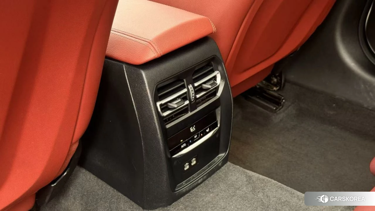 BMW 3 series 2022 Белый из Китая, фото 3