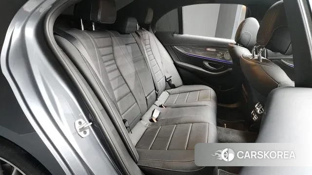 Mercedes-Benz E-Class W213 2022 Серый из Кореи, фото 3