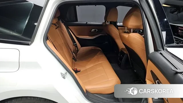 BMW 3 Series (G20) 2022 Белый из Кореи, фото 3