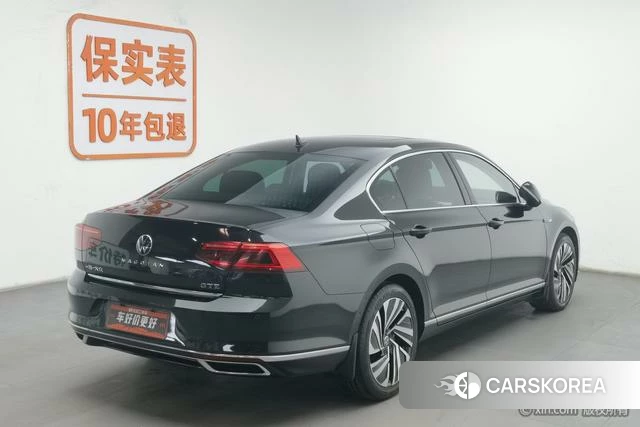 Volkswagen Magotan PHEV 2023 Черный из Китая, фото 3