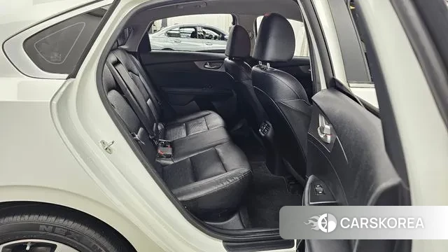 Kia Come New K3 2018 Белый из Кореи, фото 3