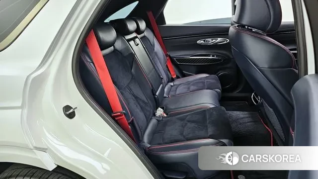 Genesis GV70 2023 Белый из Кореи, фото 3