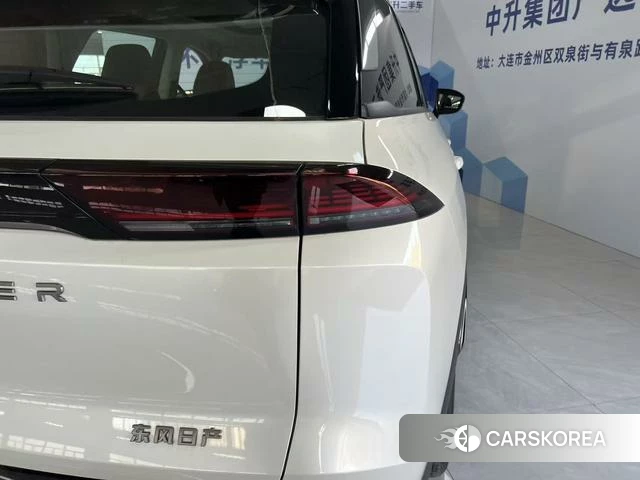Nissan Exploring the land 2024 Белый из Китая, фото 3