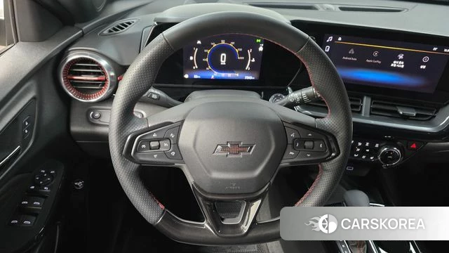 Chevrolet (GM Daewoo) Trax Crossover 2023 Черный из Кореи, фото 3