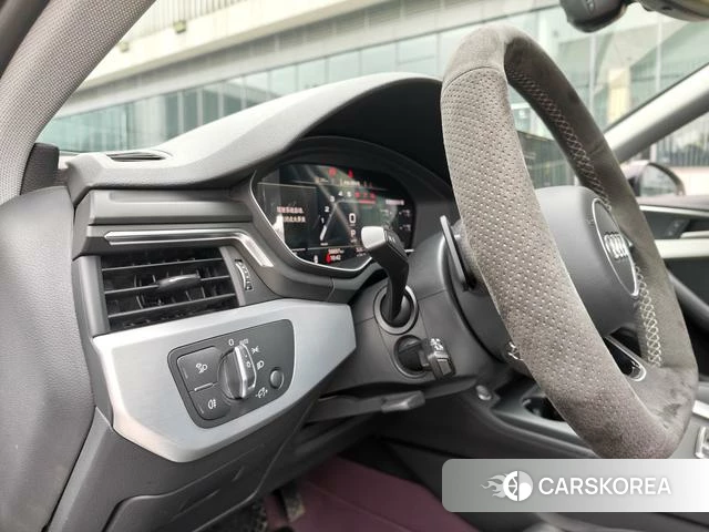 Audi A4L 2022 Белый из Китая, фото 3