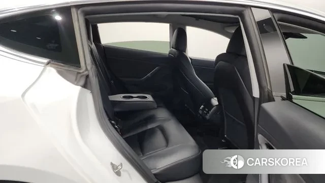 Tesla Model 3 2020 Белый из Кореи, фото 3