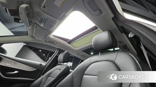 Mercedes-Benz GLC-Class X253 2019 Белый из Кореи, фото 3