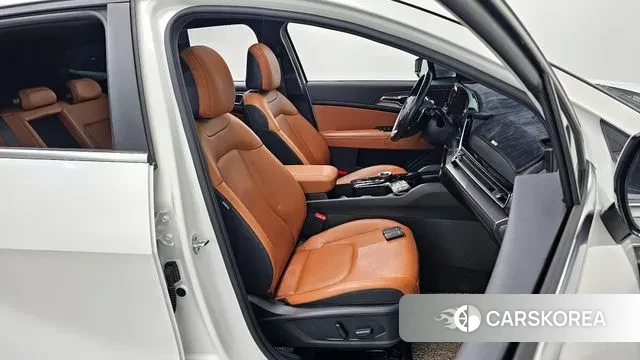 Kia Sportage 5th Generation 2021 Белый из Кореи, фото 3