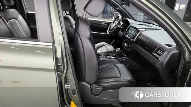 Ssangyong The New Rexton Sport 2022 Темно-зеленый из Кореи, фото 3
