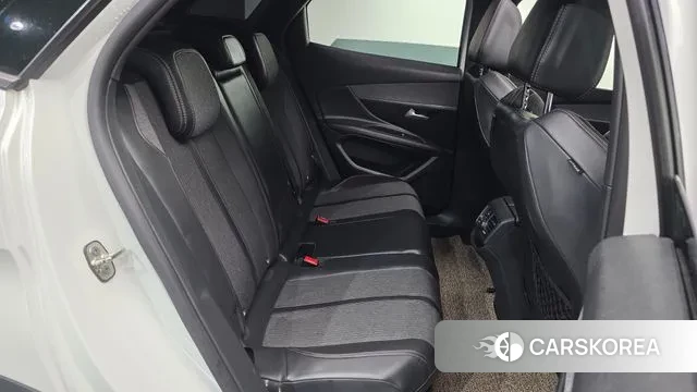 Peugeot 3008 second generation 2018 Белый из Кореи, фото 3