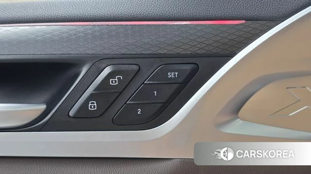 BMW X4 (G02) 2025 Белый из Кореи, фото 3