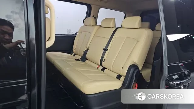 Hyundai Staria 2021 Серый из Кореи, фото 3