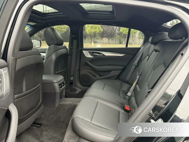 Cadillac CT5 2022 Черный из Китая, фото 3