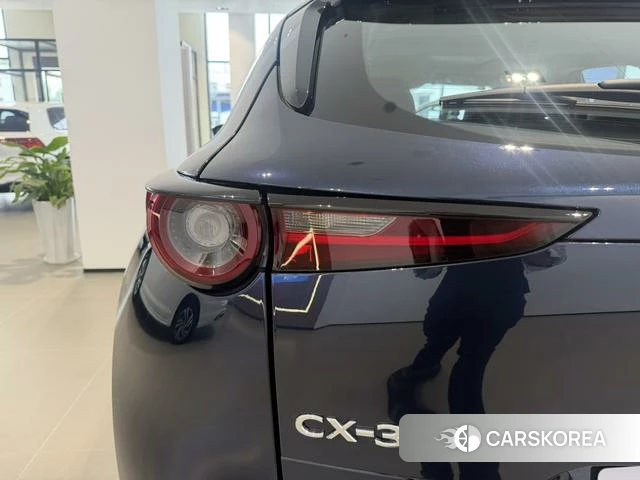 Mazda CX-30 2026 Синий из Китая, фото 3