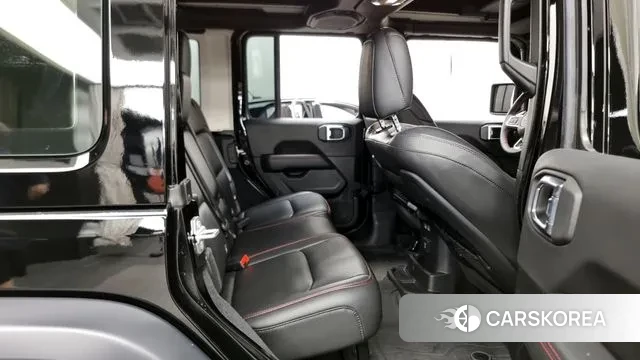 Jeep Wrangler (JL) 2022 Черный из Кореи, фото 3