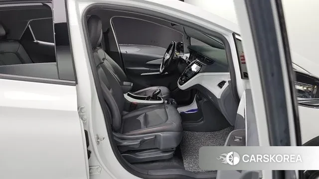 Chevrolet (GM Daewoo) Bolt EV 2020 Белый из Кореи, фото 3