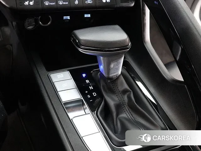 Hyundai Avante Hybrid (CN7) 2022 Белый из Кореи, фото 3