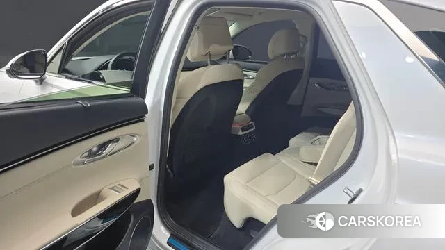 Genesis GV70 2021 Белый из Кореи, фото 3