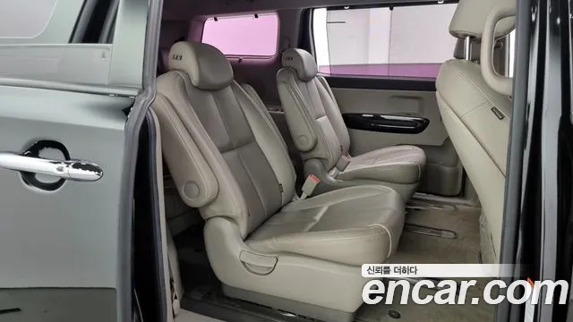 Kia The New Carnival id 2266483 из Кореи 3