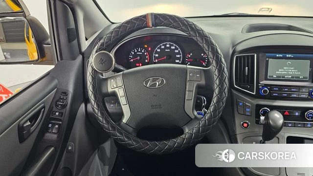 Hyundai The New Grand Starex 2020 Желтый из Кореи, фото 3