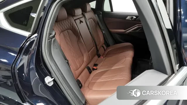 BMW X6 (G06) 2022 Черный из Кореи, фото 3