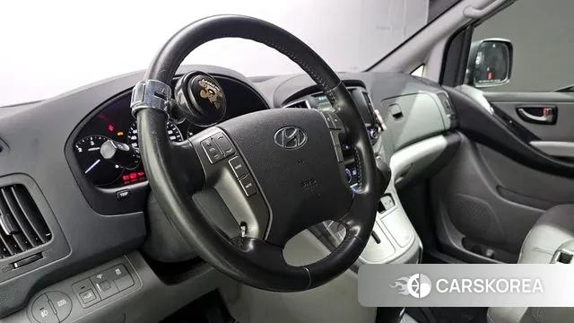 Hyundai The New Grand Starex 2018 Серебряный из Кореи, фото 3