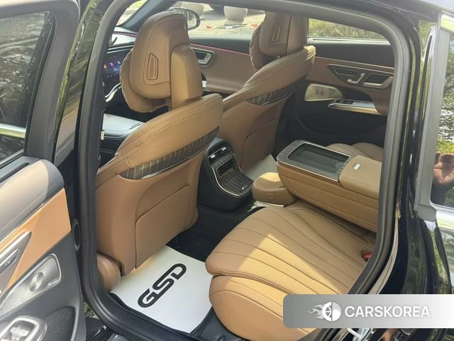 Mercedes-Benz E-class 2024 Черный из Китая, фото 3