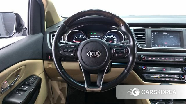 Kia The New Carnival 2019 Белый из Кореи, фото 3