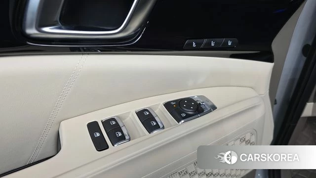 Kia The New Carnival 4th Generation 2025 Серый из Кореи, фото 3