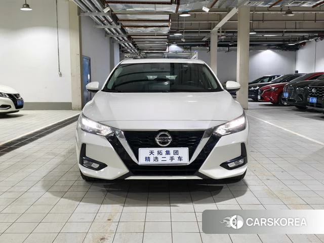 Nissan Xuan Yi 2023 Белый из Китая, фото 3