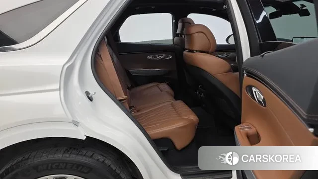 Genesis GV70 2022 Белый из Кореи, фото 3