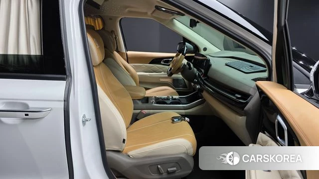 Kia The New Carnival 4th Generation 2024 Белый из Кореи, фото 3
