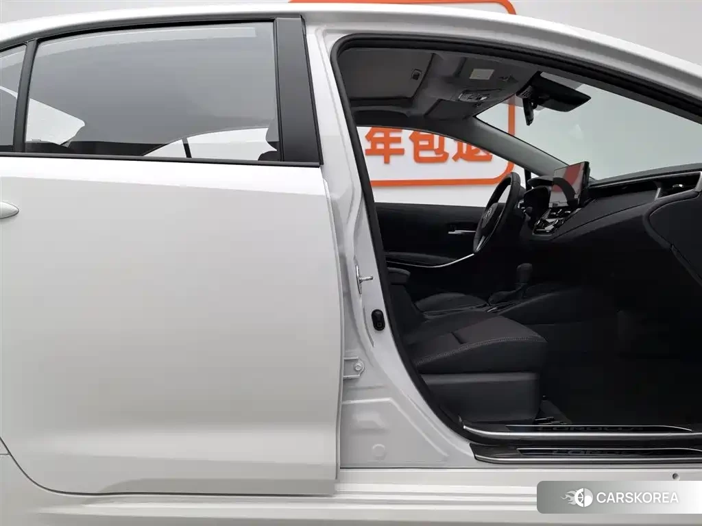 Toyota Corolla 2025 Белый из Китая, фото 3