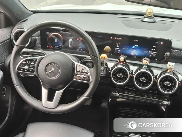 Mercedes-Benz Class A 2021 Белый из Китая, фото 3