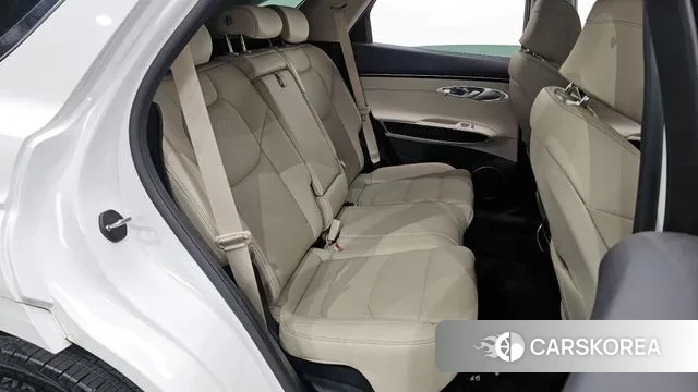 Genesis GV70 2022 Белый из Кореи, фото 3