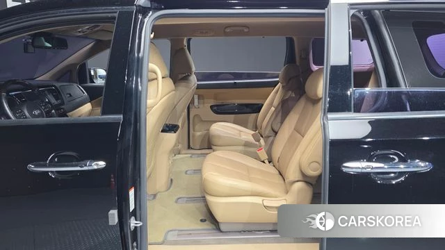 Kia The New Carnival 2018 Черный из Кореи, фото 3