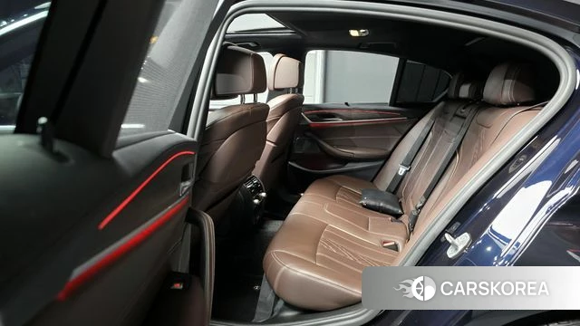 BMW 5 Series (G30) 2020 Черный из Кореи, фото 3