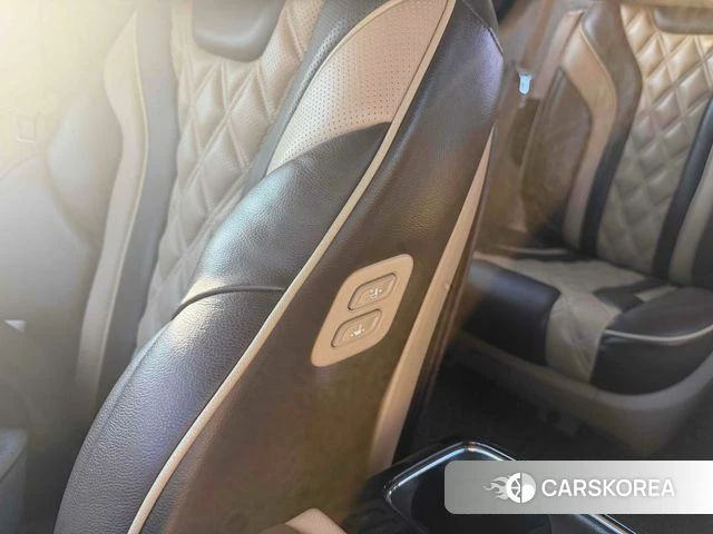 Kia The New Carnival 2018 Белый из Кореи, фото 3