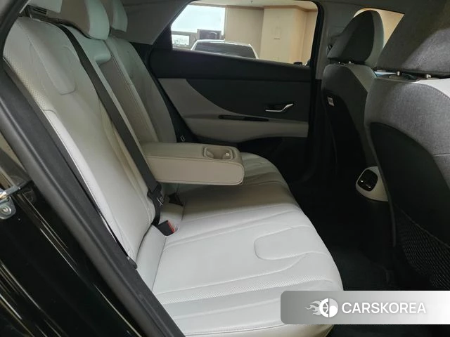 Hyundai Avante (CN7) 2021 Черный из Кореи, фото 3