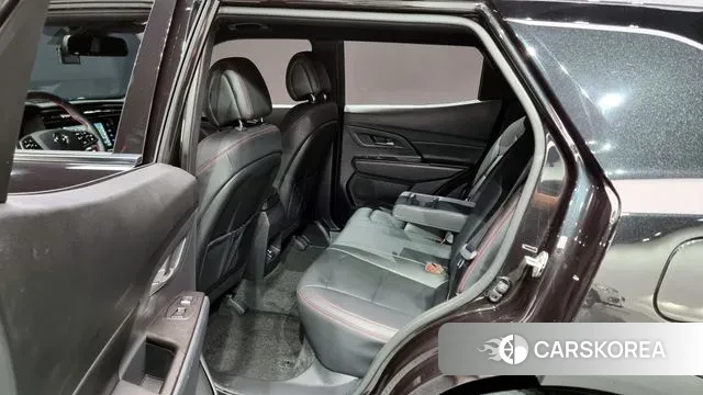 Ssangyong Beautiful Korando 2022 Черный из Кореи, фото 3