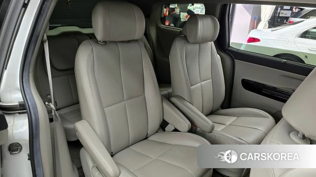 Kia The New Carnival 2018 Белый из Кореи, фото 3