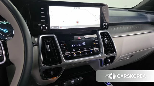 Kia Sorento 4th Generation 2023 Белый из Кореи, фото 3