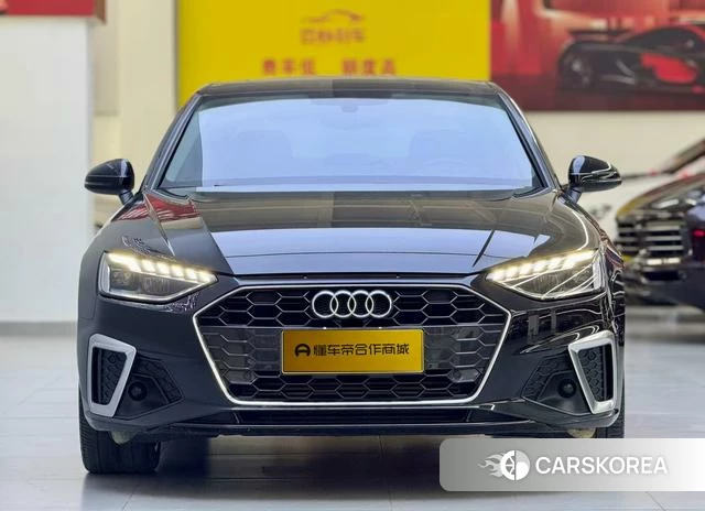 Audi A4L 2021 Черный из Китая, фото 3