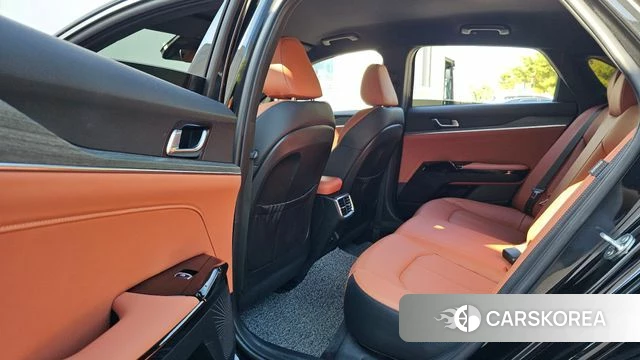 Kia The New K5 3rd generation 2023 Черный из Кореи, фото 3