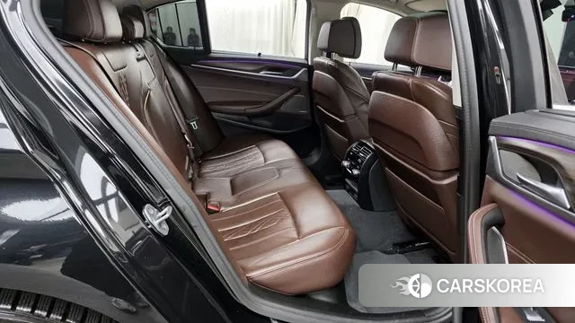 BMW 5 Series (G30) 2022 Черный из Кореи, фото 3