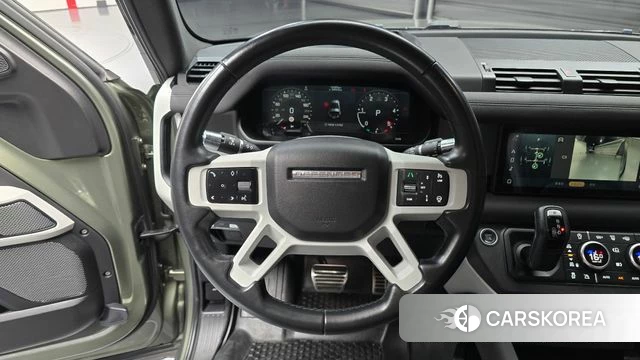 Land Rover Defender (L663) 2022 Зеленый из Кореи, фото 3