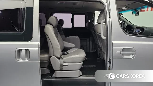 Hyundai The New Grand Starex 2018 Серебряный из Кореи, фото 3