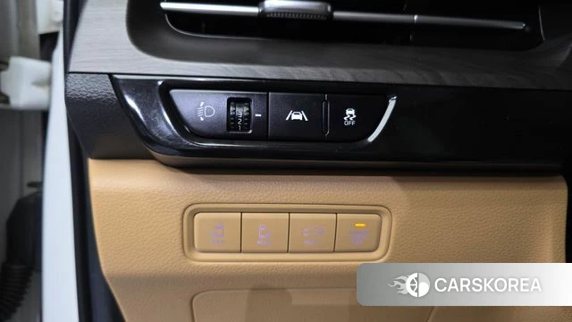 Kia Carnival 4th generation 2023 Белый из Кореи, фото 3
